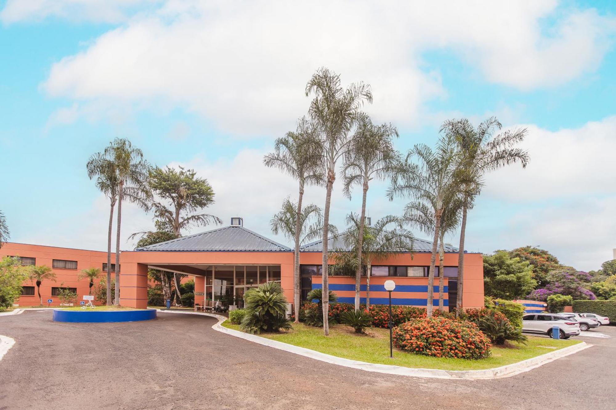 Hotel Golden Park Ribeirao Preto By Nacional Inn Extérieur photo